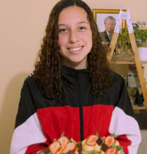 Adriana Giovanna Palomares Chavez